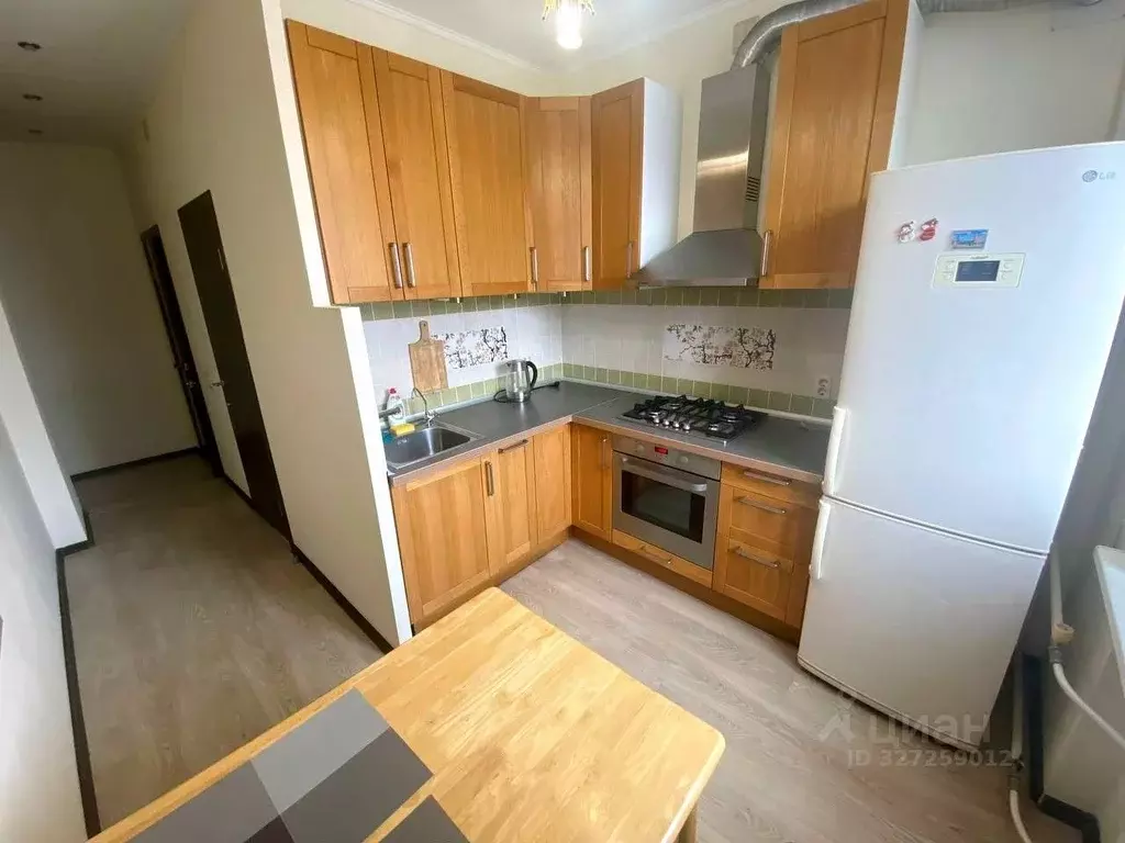 2-к кв. Челябинская область, Челябинск ул. Елькина, 45 (59.0 м) - Фото 1