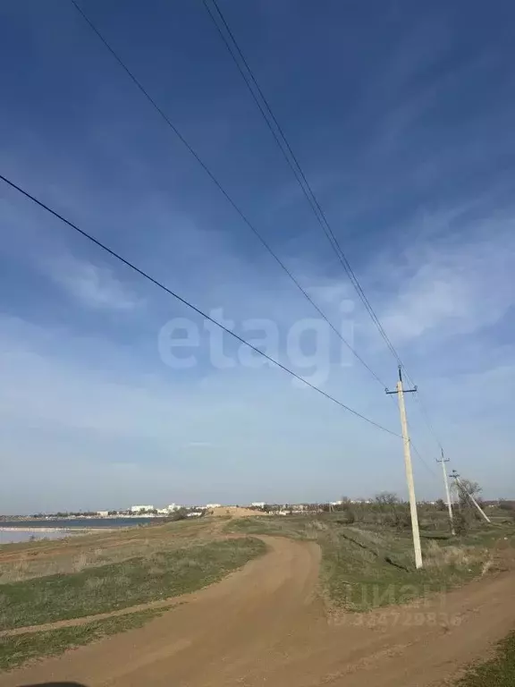 Участок в Крым, Сакский район, Ореховское с/пос, с. Михайловка  (50.0 ... - Фото 1