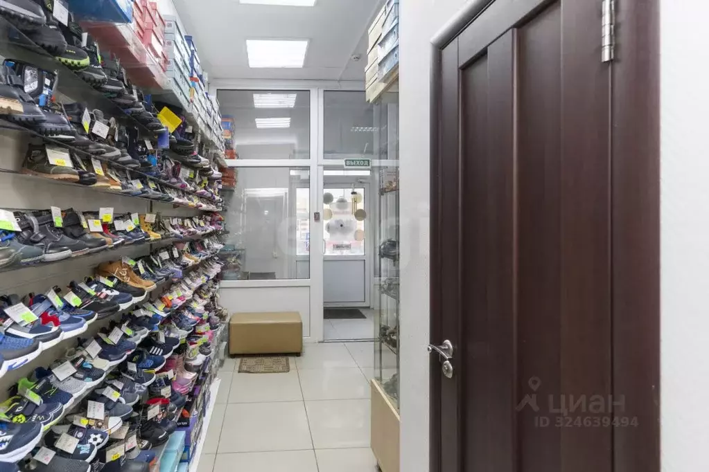 Помещение свободного назначения в Тюменская область, Тюмень ул. ... - Фото 1