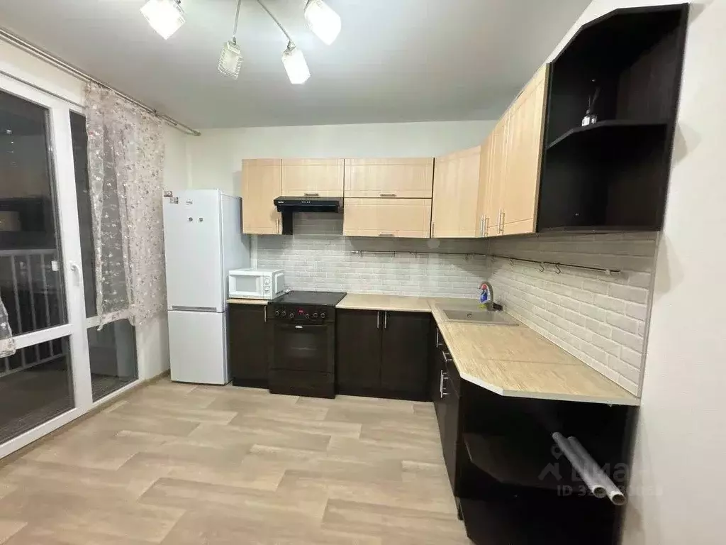 1-к кв. Воронежская область, Воронеж пер. Калашникова, 2 (37.4 м) - Фото 1