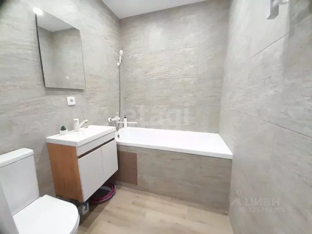 2-к кв. Владимирская область, Ковров просп. Ленина, 14А (42.6 м) - Фото 1