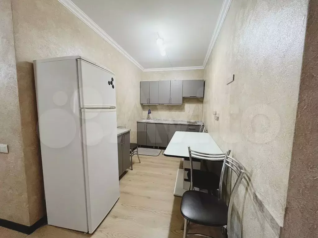 3-к. квартира, 70 м, 2/2 эт. - Фото 0