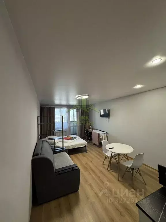 Студия Бурятия, Улан-Удэ ул. Смолина, 67к1 (27.9 м) - Фото 1