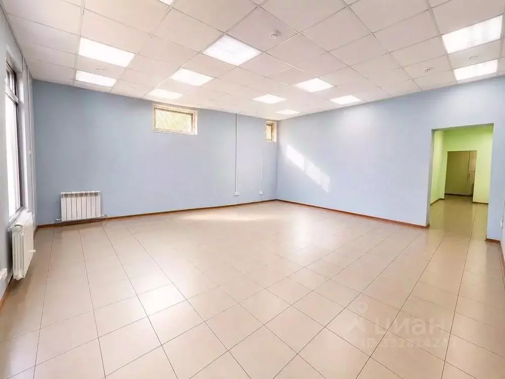 Помещение свободного назначения в Иркутская область, Иркутск ул. Розы ... - Фото 1
