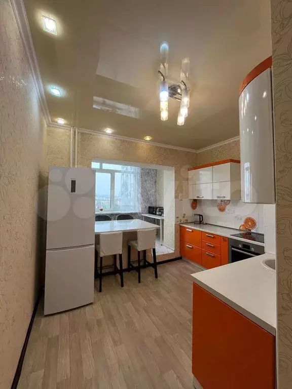 3-к. квартира, 68,1 м, 4/9 эт. - Фото 1