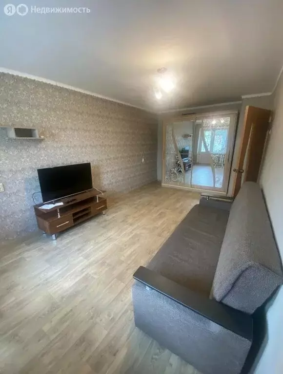 1-комнатная квартира: Каменск-Шахтинский, улица Мусина, 82 (31 м) - Фото 1