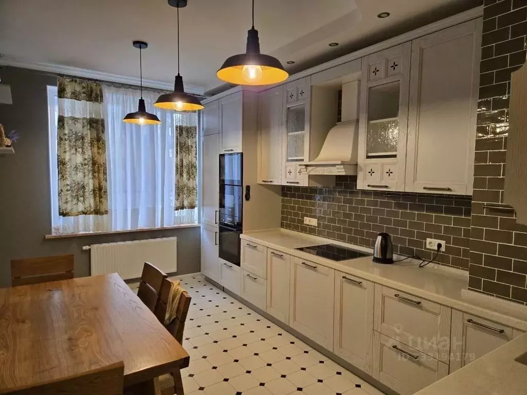 3-к кв. Москва ул. Берзарина, 30А (70.0 м) - Фото 1