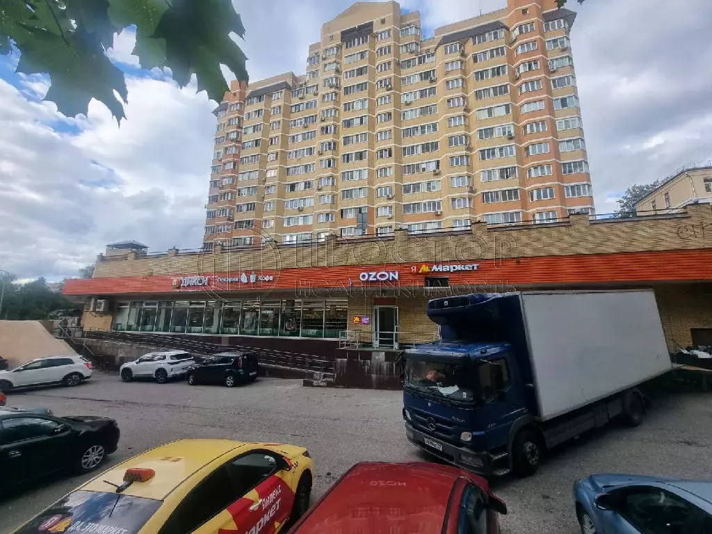 Продается 3-комнатная квартира - Фото 2