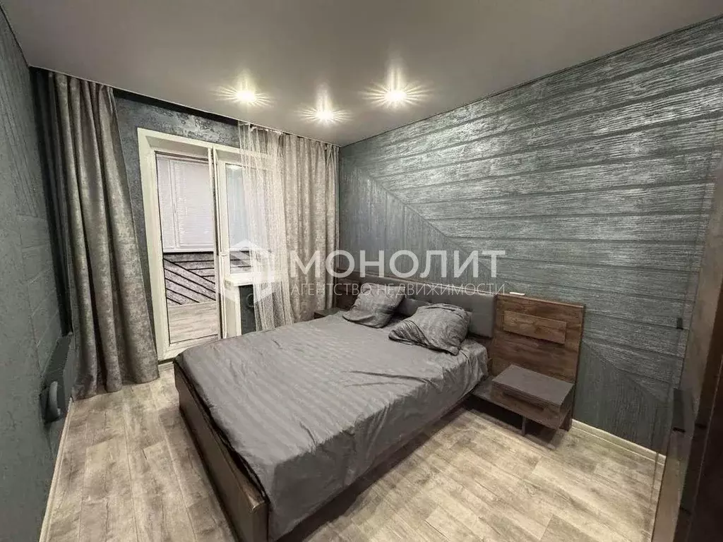 3-к кв. Белгородская область, Старый Оскол Южный мкр, 3 (64.0 м) - Фото 1