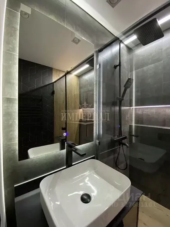 2-к кв. Марий Эл, Йошкар-Ола просп. Воскресенский, 1А (67.2 м) - Фото 1