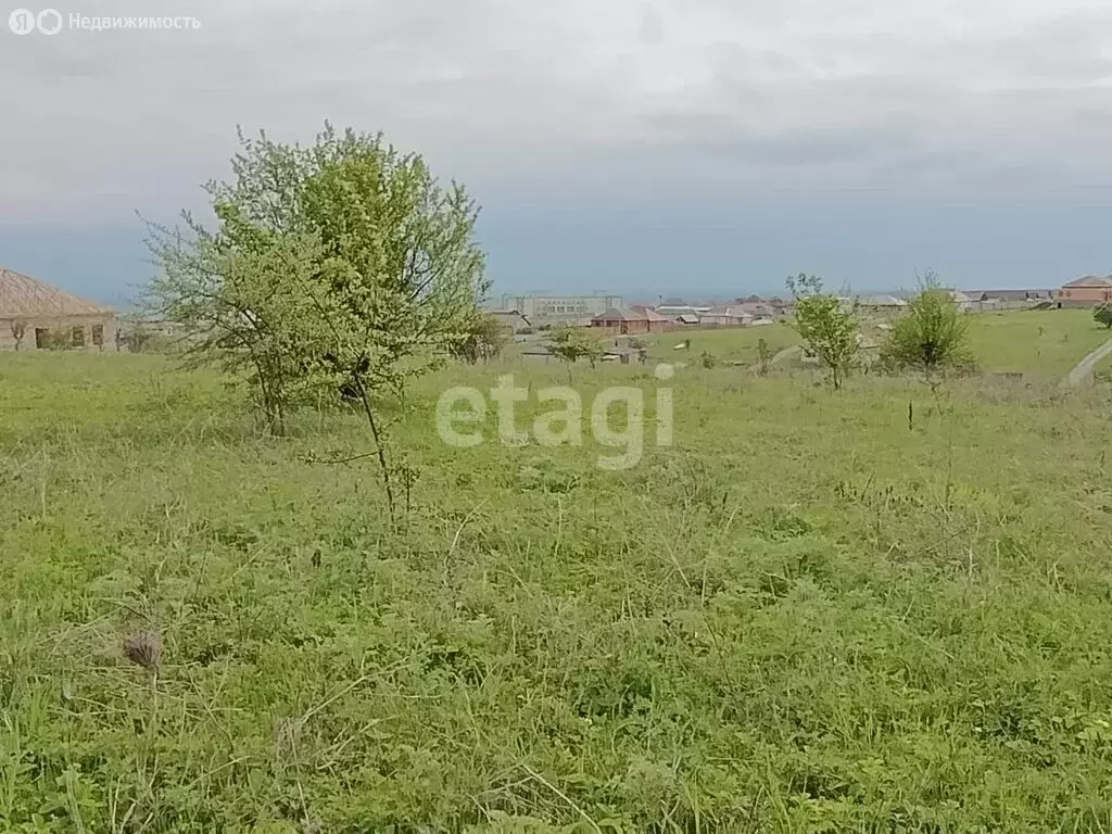 Участок в Назрань, Альтиевский административный округ (6 м) - Фото 1