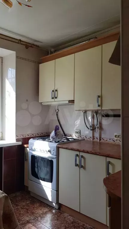 5-к. квартира, 50 м, 1/5 эт. - Фото 1