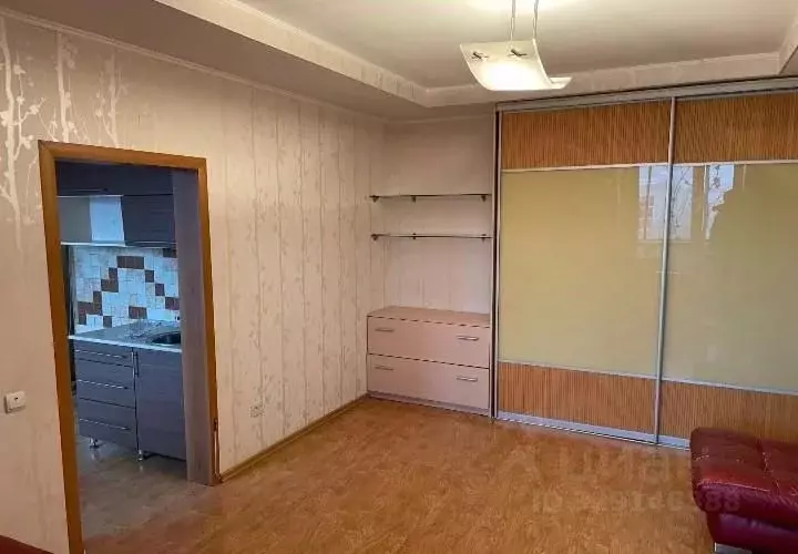 1-к кв. Челябинская область, Челябинск ул. Ловина, 20 (35.0 м) - Фото 1