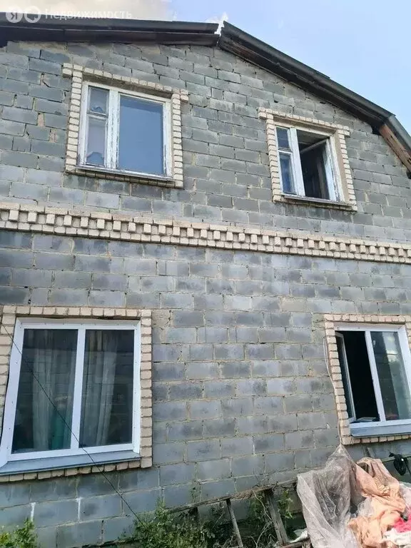 Дом в село Уйское, улица Бахметьева (133.3 м) - Фото 1