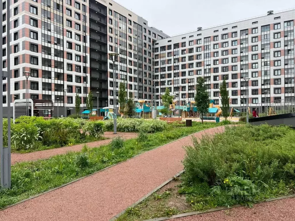 2-к кв. Санкт-Петербург ул. Среднерогатская, 13к1 (72.3 м) - Фото 0