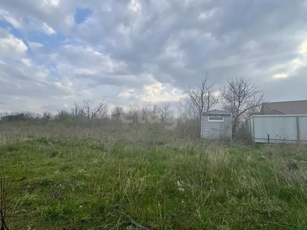 Участок в Ростовская область, Новочеркасск № 16 садовое товарищество, ... - Фото 0