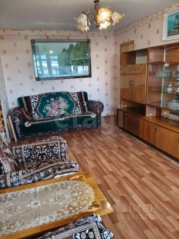 2-к кв. Сахалинская область, Холмск Советская ул., 101 (43.5 м) - Фото 0