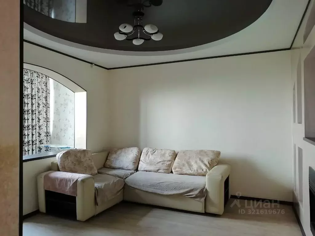 3-к кв. Астраханская область, Астрахань ул. Бориса Алексеева, 67 (62.0 ... - Фото 2