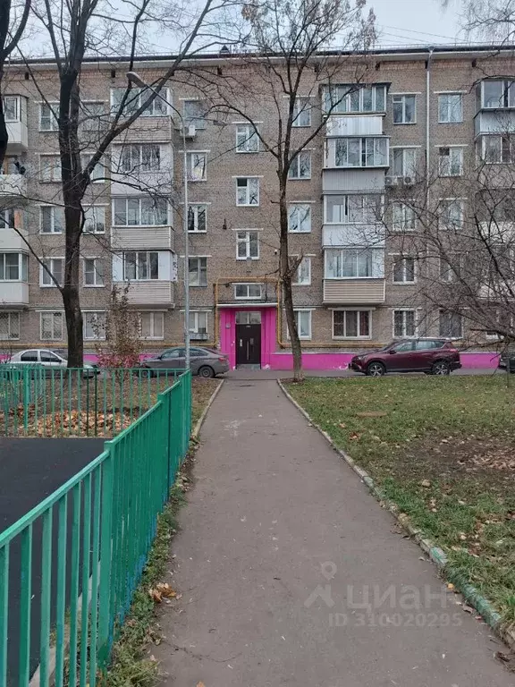 3-к кв. Москва Денисовский пер., 9 (54.7 м) - Фото 0