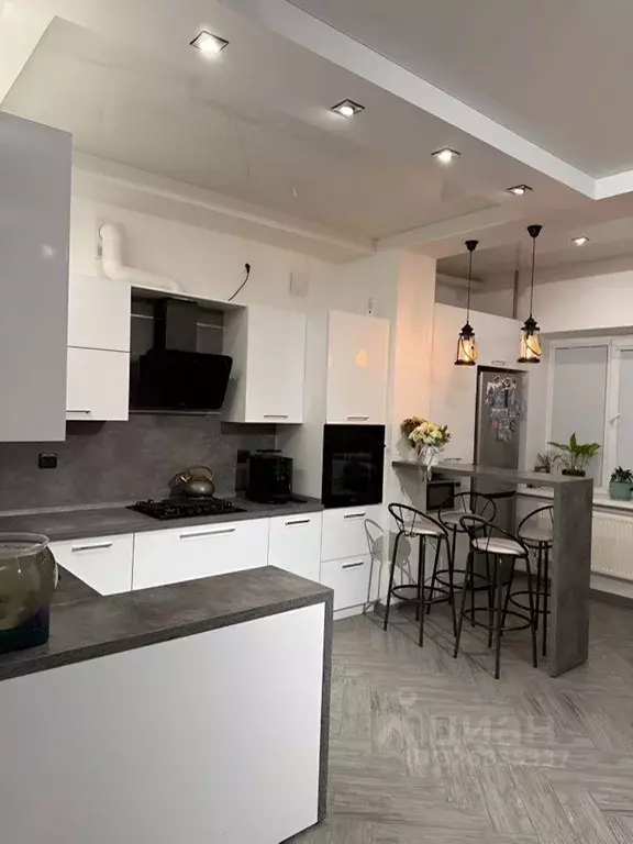 3-к кв. Ростовская область, Таганрог пер. 1-й Новый, 26К (76.0 м) - Фото 1