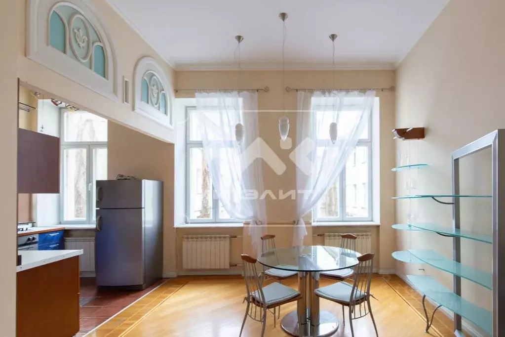 2-к кв. Санкт-Петербург наб. Реки Мойки, 24 (70.0 м) - Фото 1