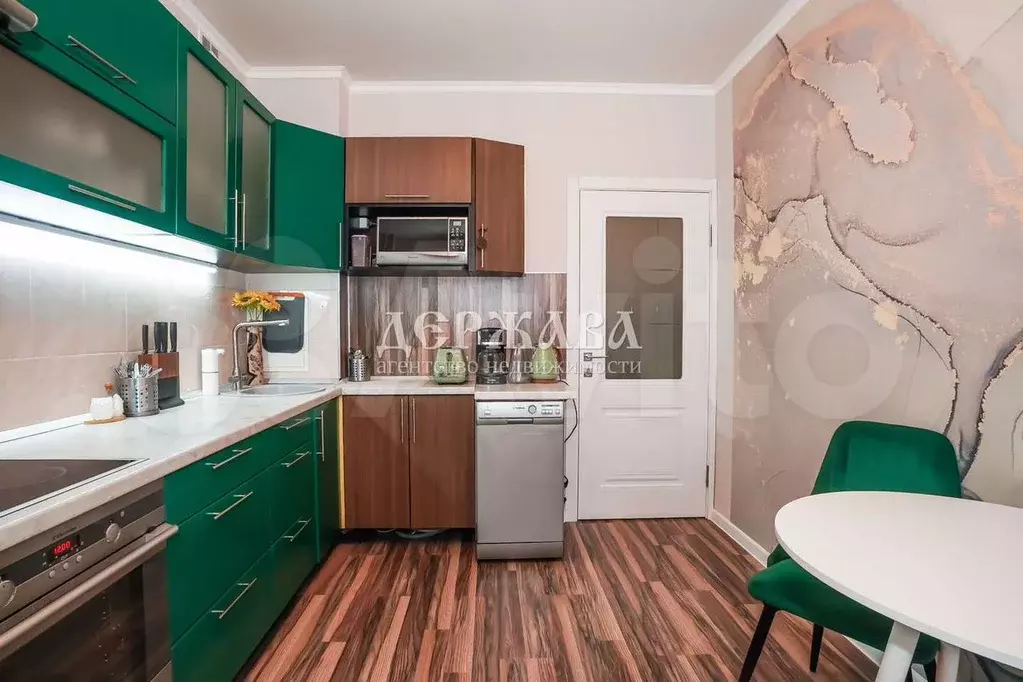2-к. квартира, 57,8 м, 2/5 эт. - Фото 0