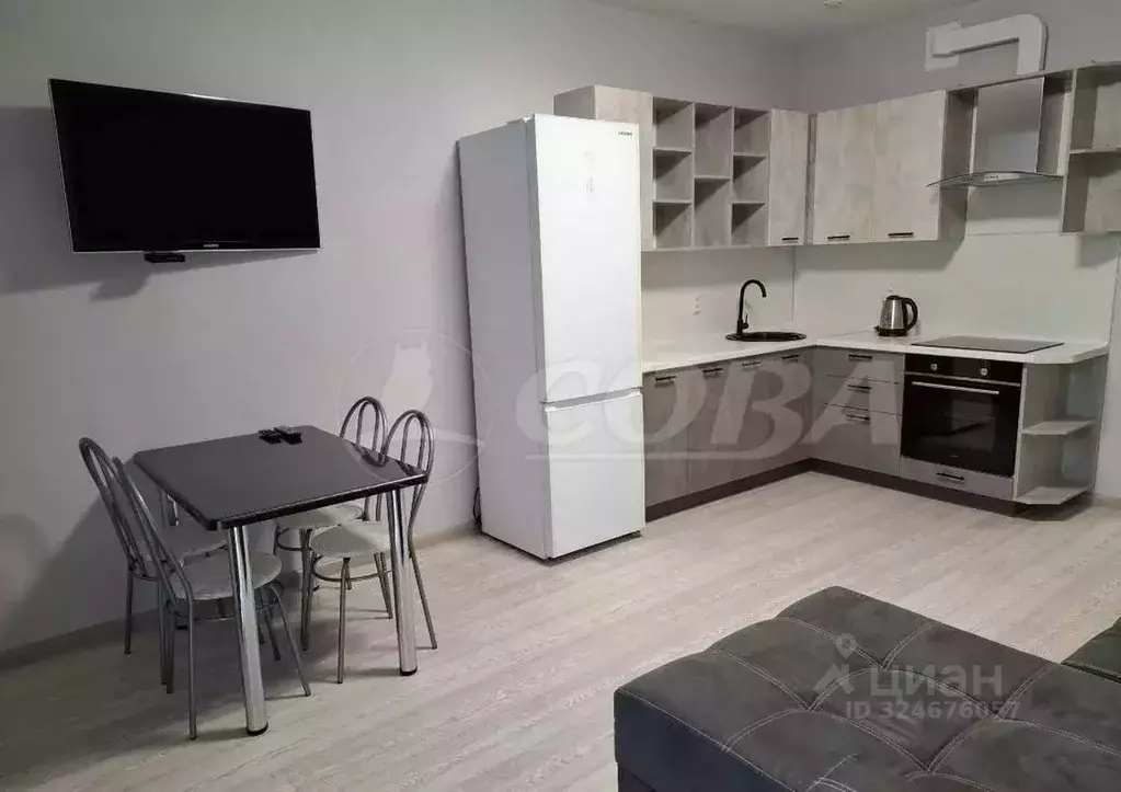 Студия Тюменская область, Тюмень ул. 2-я Луговая, 22к3 (27.1 м) - Фото 1