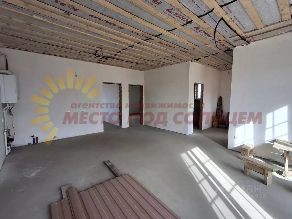 Дом в Краснодарский край, Ейское городское поселение, пос. Морской ул. ... - Фото 1