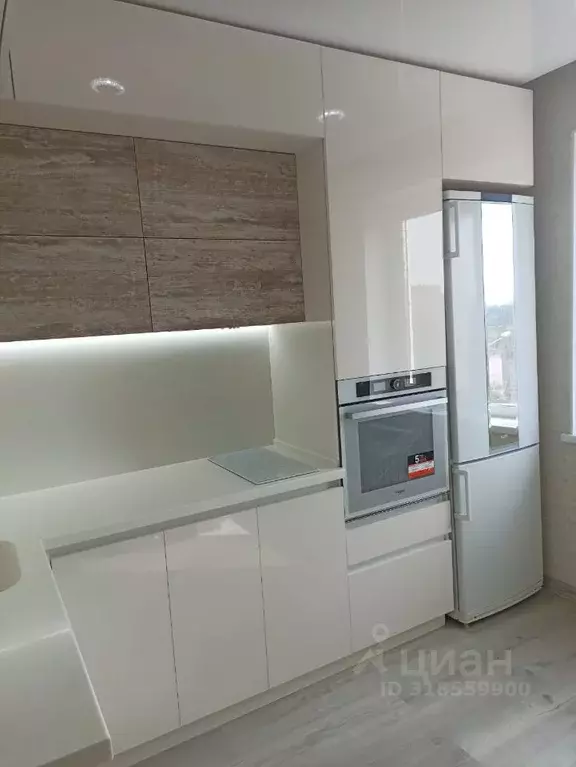 2-к кв. Омская область, Омск ул. Орджоникидзе, 274 (52.6 м) - Фото 2