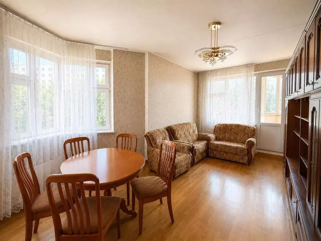 3-к кв. Москва Бирюлевская ул., 1К2 (80.0 м) - Фото 1