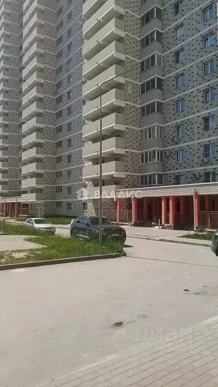 Студия Калужская область, Калуга бул. Солнечный, 18 (30.26 м) - Фото 1