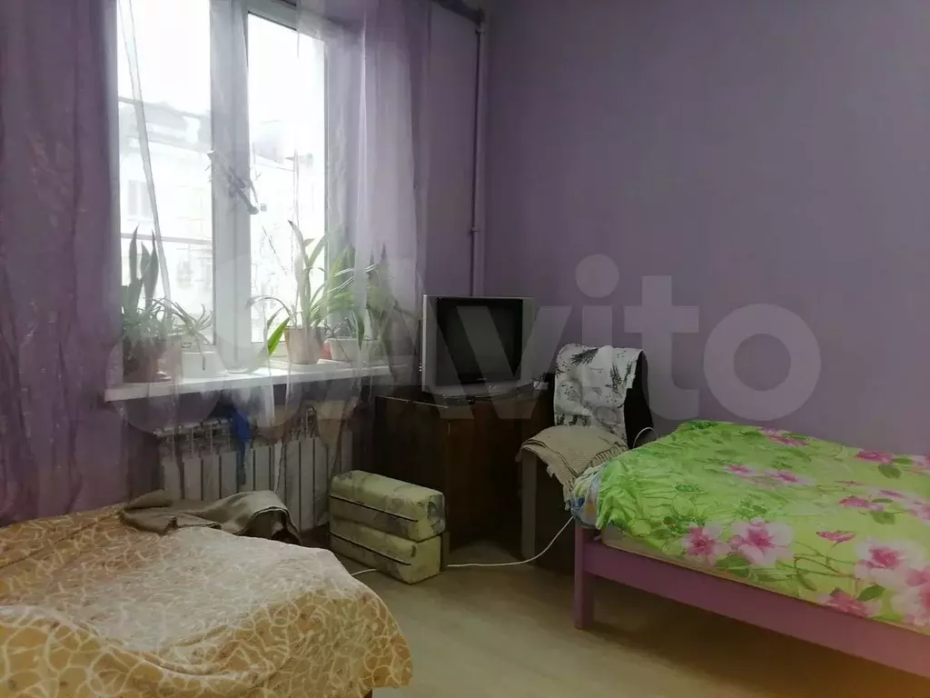 Комната 23 м в 4-к., 3/3 эт. - Фото 0