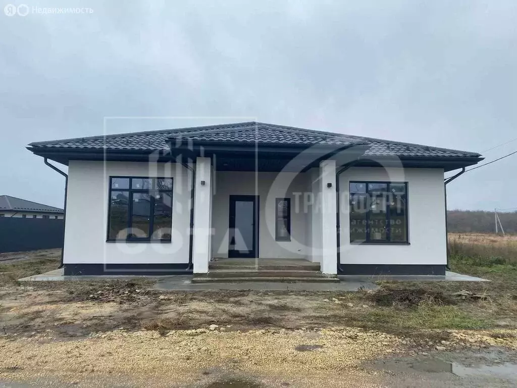 Дом в Рамонский район, село Новоживотинное (174 м) - Фото 2