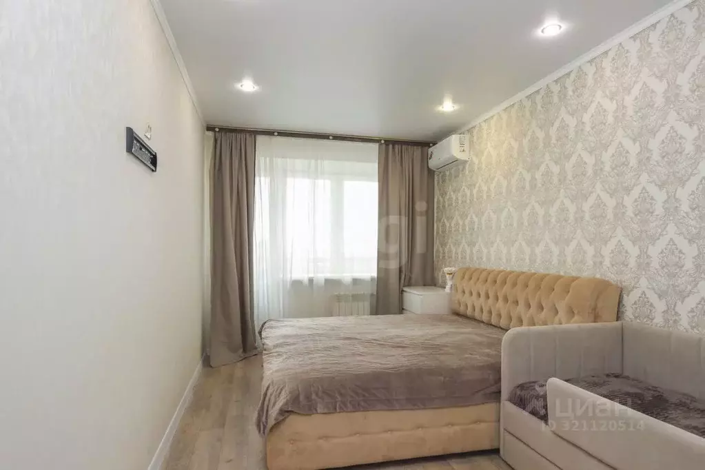 2-к кв. Омская область, Омск ул. Челюскинцев, 98А (56.0 м) - Фото 1