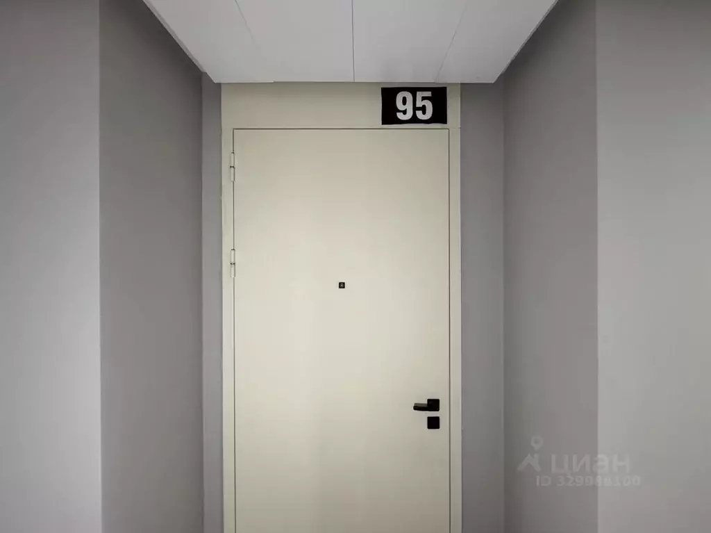 2-к кв. Москва ул. Светланова, 11к2 (89.6 м) - Фото 1