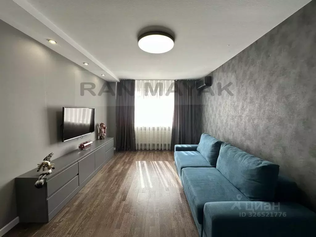 2-к кв. Адыгея, Майкоп Депутатская ул., 10 (63.7 м) - Фото 2