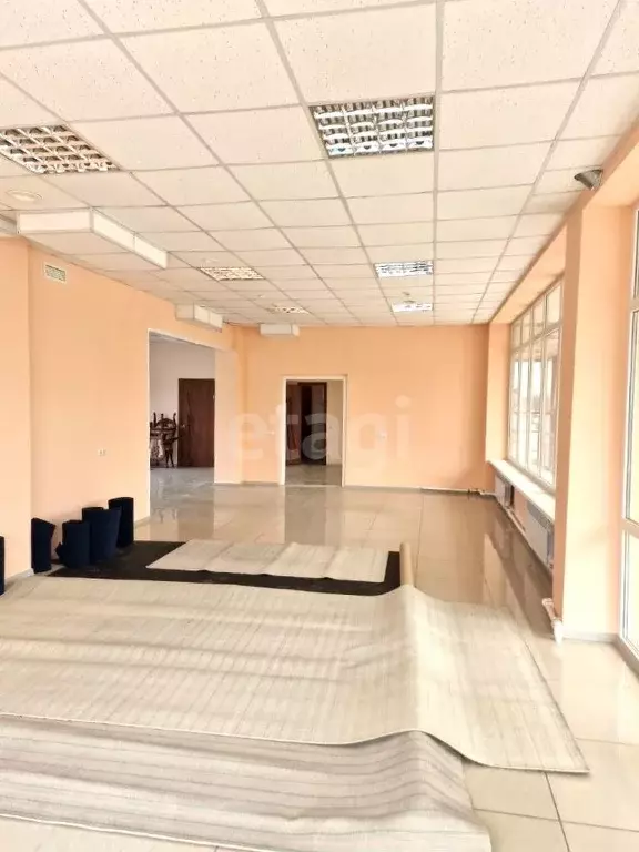 Торговая площадь в Сахалинская область, Южно-Сахалинск Зимняя ул., 2А ... - Фото 1