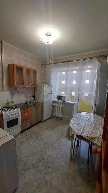 1-к. квартира, 42 м, 4/9 эт. - Фото 0
