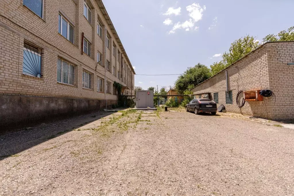 Помещение свободного назначения в Ставропольский край, с. Новоселицкое ... - Фото 1