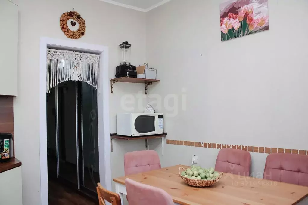 2-к кв. Ханты-Мансийский АО, Сургут ул. 30 лет Победы, 56/1 (59.5 м) - Фото 1