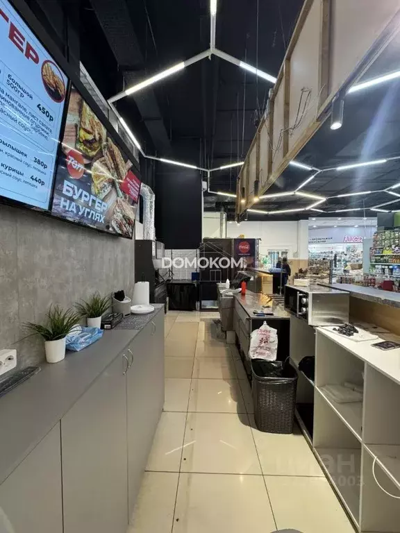 Торговая площадь в Свердловская область, Екатеринбург ул. Амундсена, ... - Фото 2