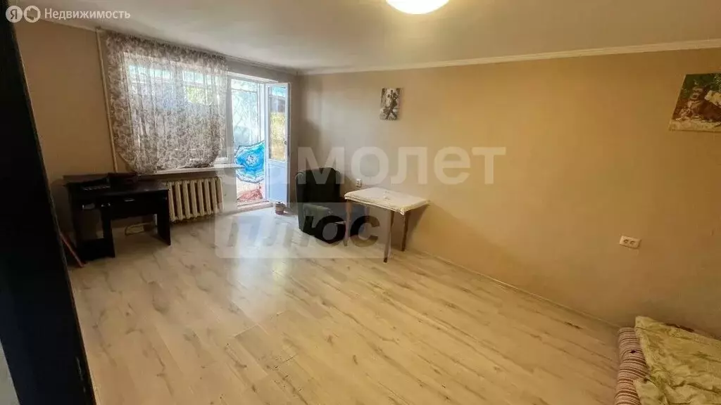 1-комнатная квартира: Симферополь, улица Ларионова, 46 (30 м) - Фото 1
