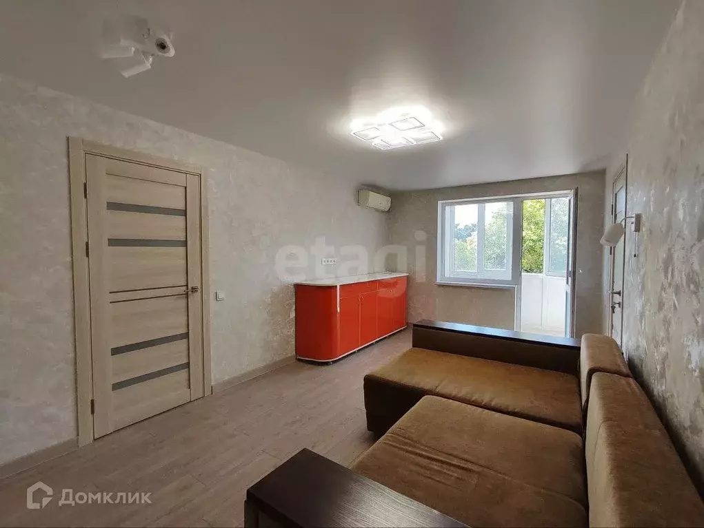 Продаётся 3-к квартира, 56 м - Фото 1