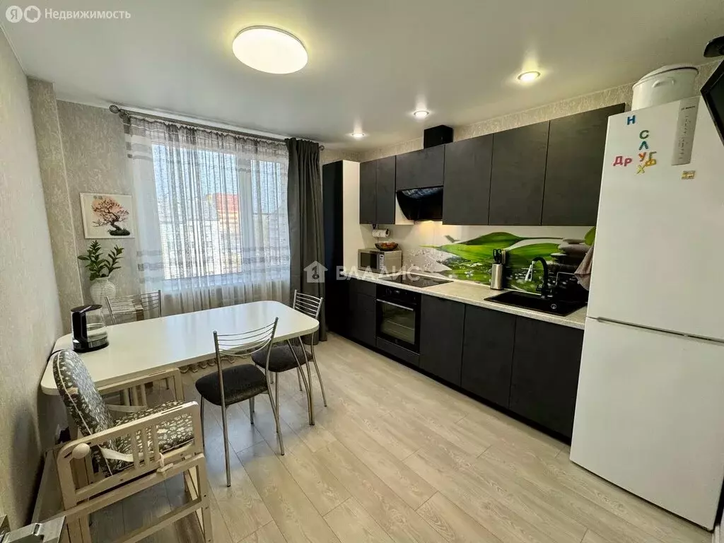 3-комнатная квартира: Сыктывкар, Тентюковская улица, 455/1 (66.8 м) - Фото 0