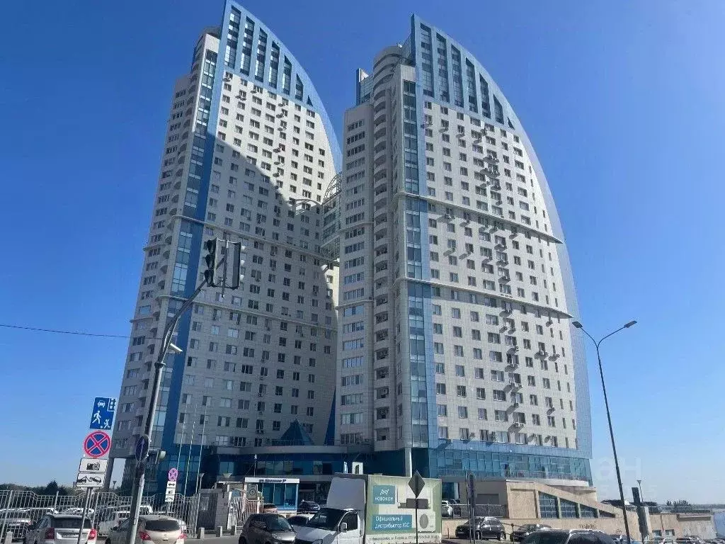 2-к кв. Волгоградская область, Волгоград ул. Калинина, 2АлитБ (65.0 м) - Фото 1