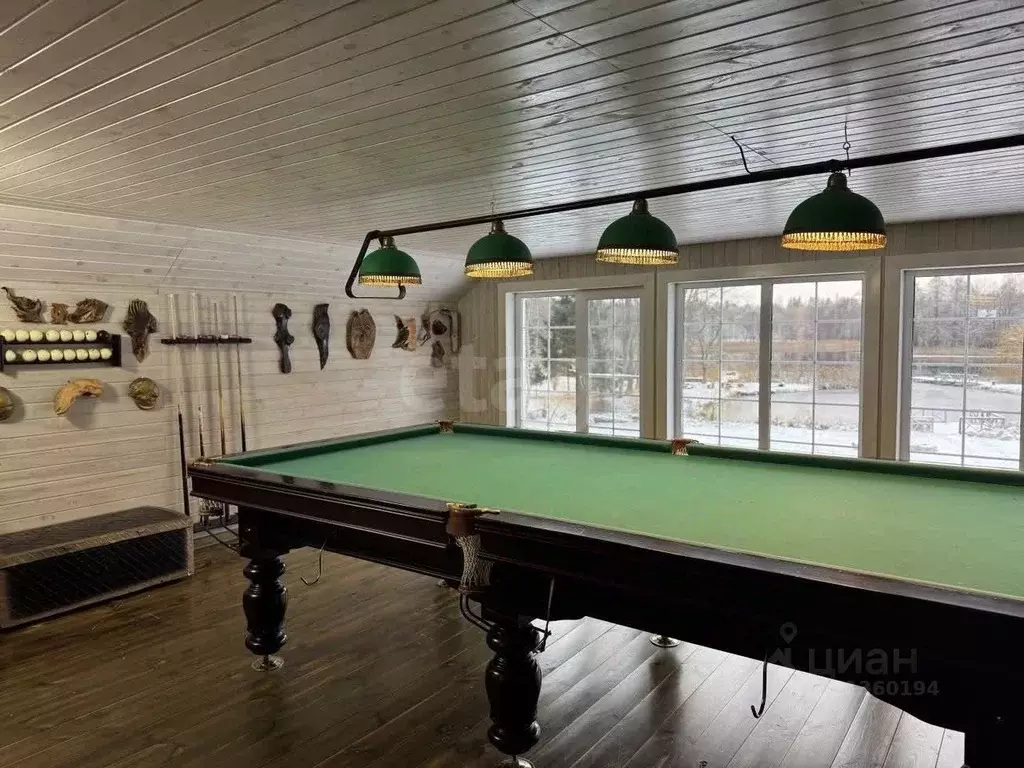 Дом в Псковская область, Себежское с/пос, д. Глубочица  (263 м) - Фото 1