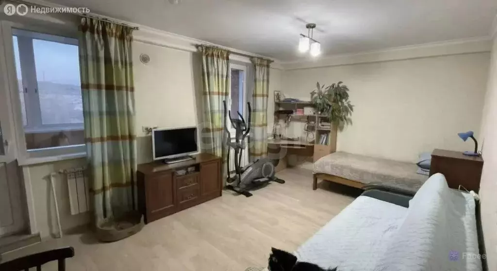 1-комнатная квартира: Улан-Удэ, Комсомольская улица, 10 (40.7 м) - Фото 1