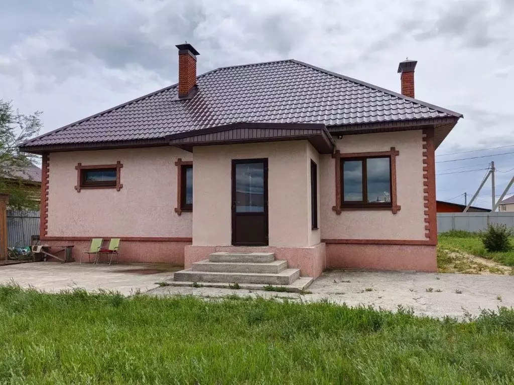 Дом в Самарская область, Красноярский район, Светлое Поле с/пос, д. ... - Фото 1