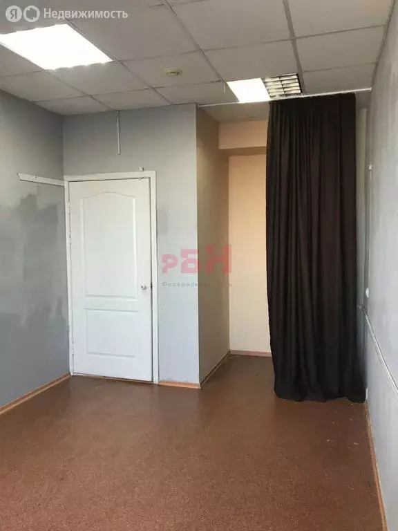 Офис (15 м) - Фото 2