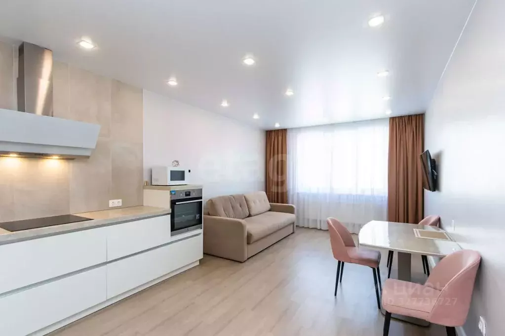 2-к кв. Тюменская область, Тюмень Ставропольская ул., 97к4 (73.5 м) - Фото 1